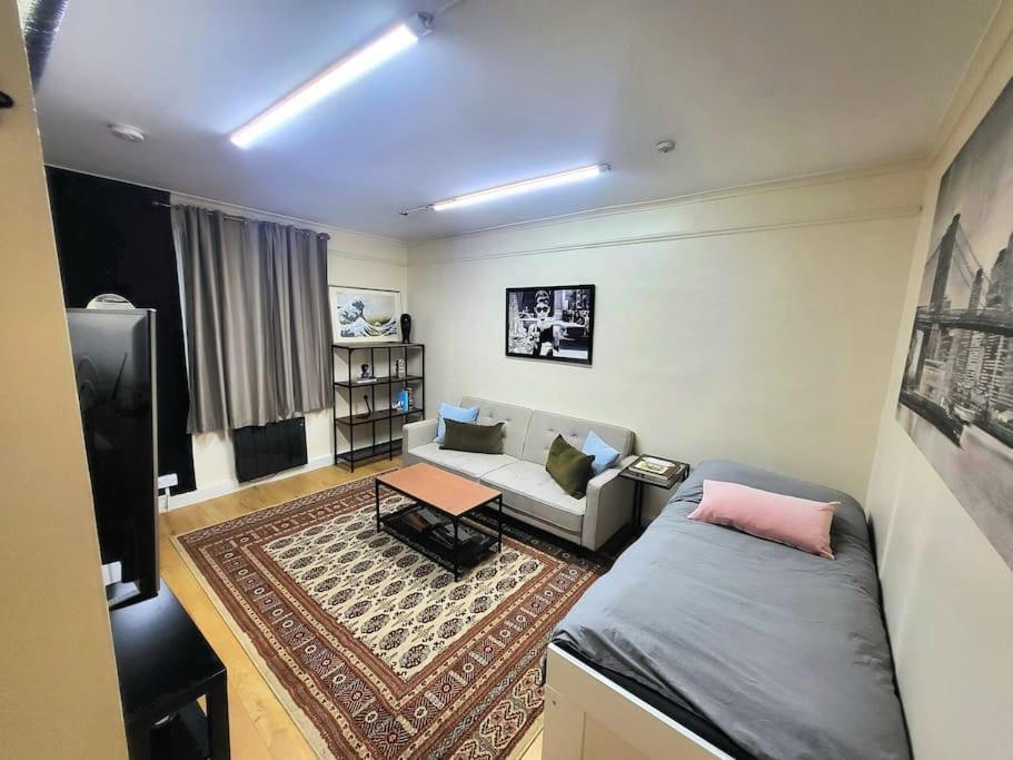 'Thefive' Camden Town Hotel London Exterior photo